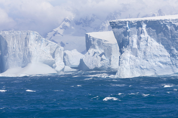 Antarktika’nın Buz Altındaki Nehirleri