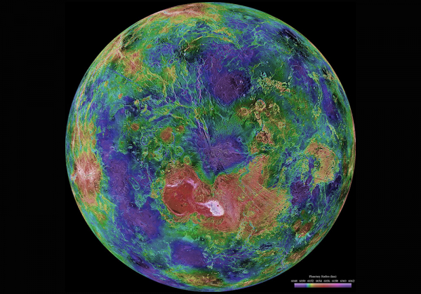 Venüs Neden Dünya’nın Tersi Yönde Dönüyor?