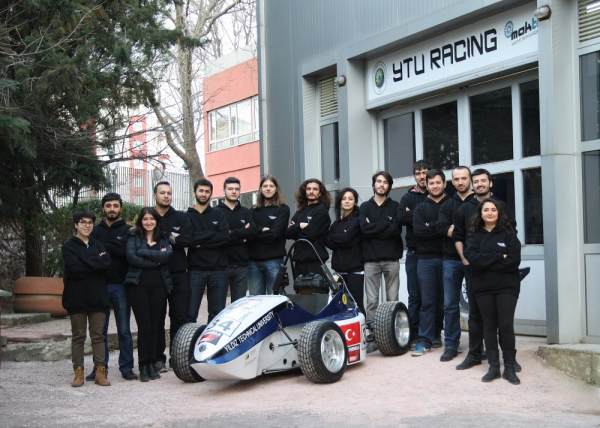 Yıldız Teknik Üniversitesi Öğrencileri “2015 Formula Student” Yarışı İçin Hazırlanıyor