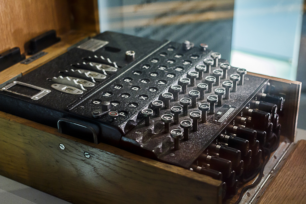 Enigma şifreleme cihazı