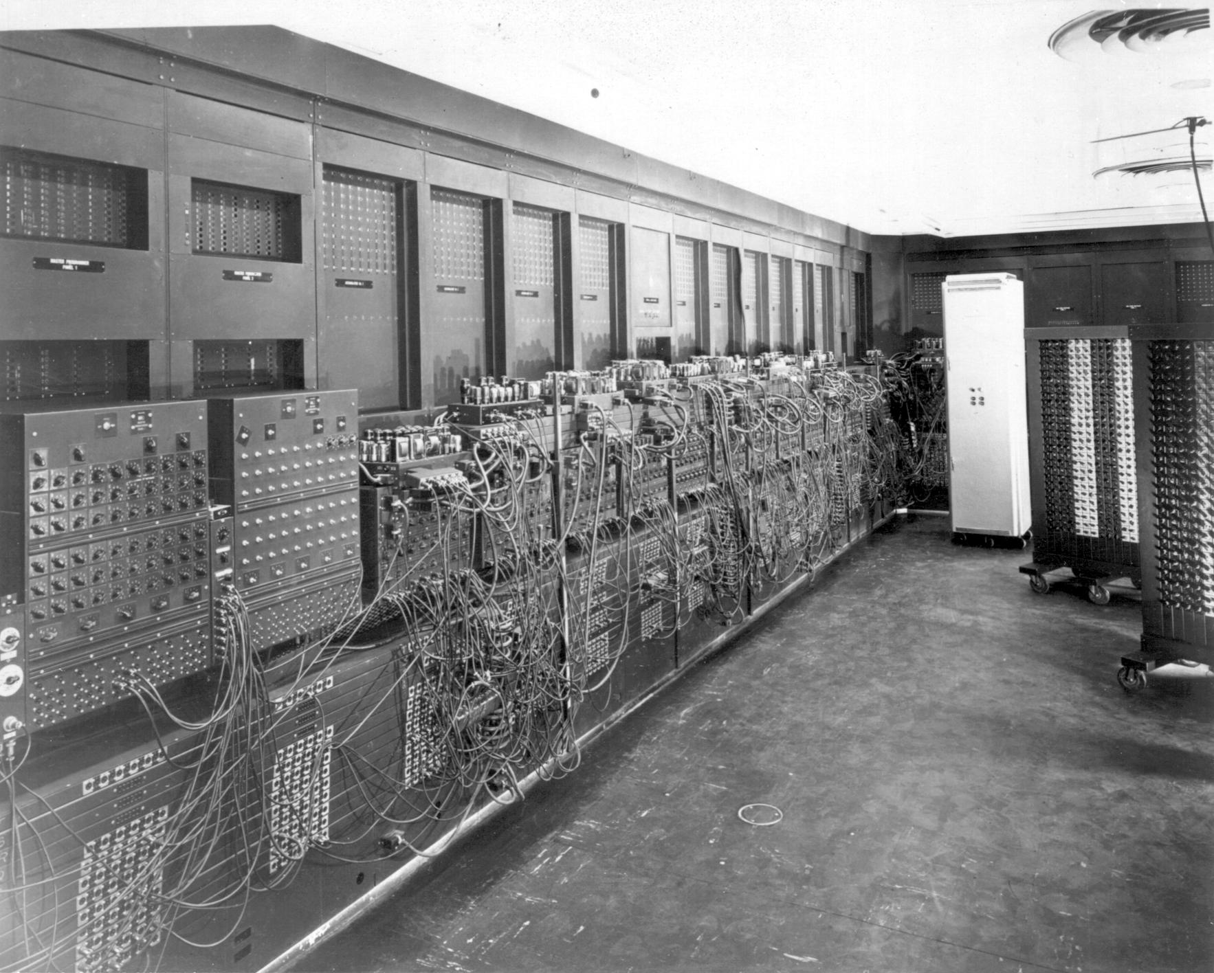 ilk elektronik bilgisayar eniac