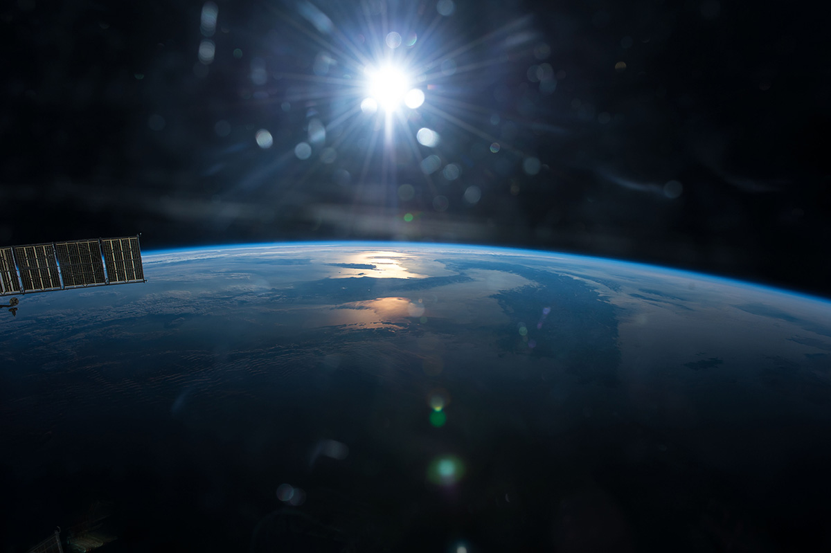 Dünya'nın ISS'den Çekilen Fotoğrafı