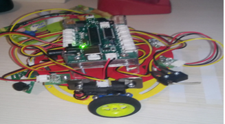 Led ışıkda ileri giden robot