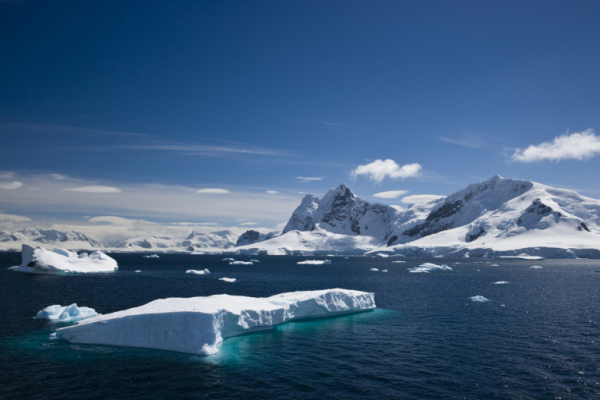Dünyanın En Büyük Doğal Laboratuvarı: Antarktika