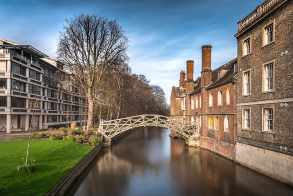 Çivi Kullanılmadan Yapılan Bir Köprü mü? Cambridge Matematik Köprüsü