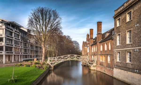 Çivi Kullanılmadan Yapılan Bir Köprü mü? Cambridge Matematik Köprüsü