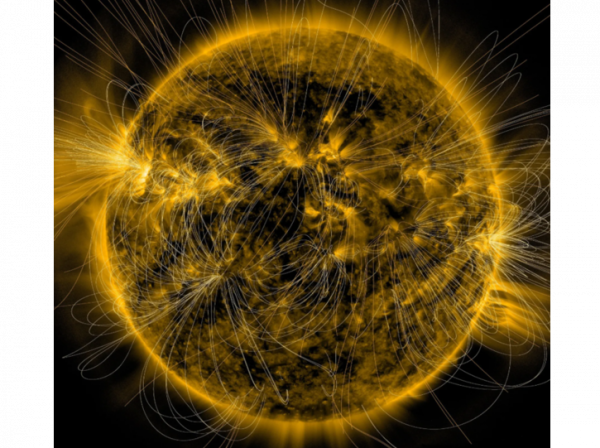 Güneş'in Manyetik Kutupları Yok Oluyor