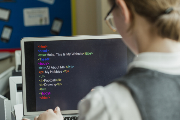 HTML Nedir? Nerelerde Kullanılır?