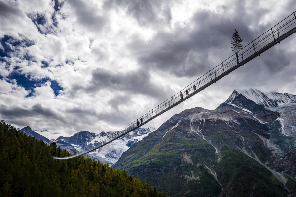 Dünyanın En Uzun Asma Yaya Köprüsü